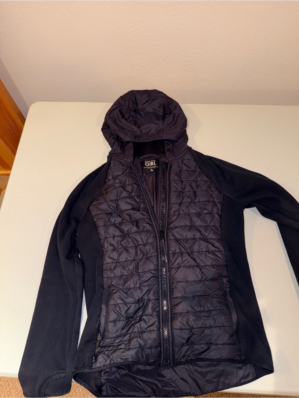 Athleta Black Quilted Hooded Puffer Jacket